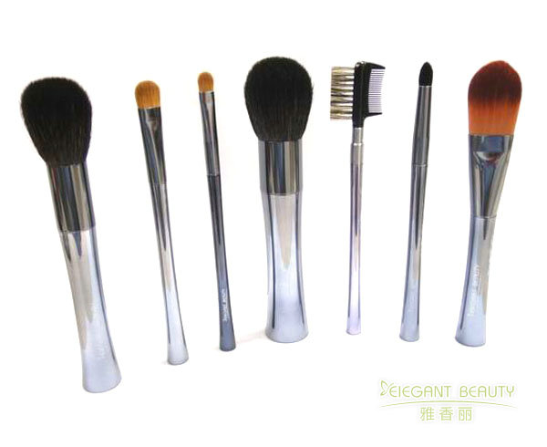 化妆刷定制的历史与现代：从手工艺到高科技定制